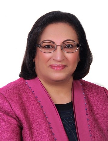 الاستاذة فائقة بنت سعيد الصالح