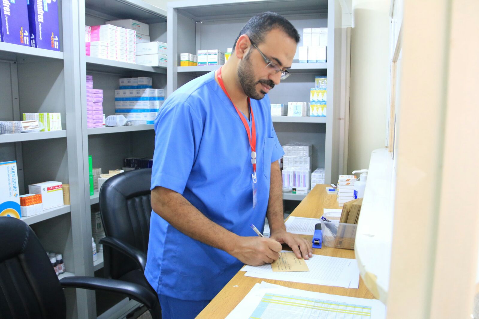 في اتصال هاتفي مع رئيس اللجنة الطبية للحج - سعادة وزيرة الصحة تطمئن على صحة وسلامة حجاج مملكة البحرين