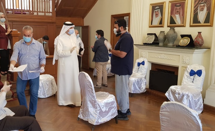 سفير مملكة البحرين في القاهرة: تأمين عودة نحو 250 مواطناً إلى البلاد خلال أيام