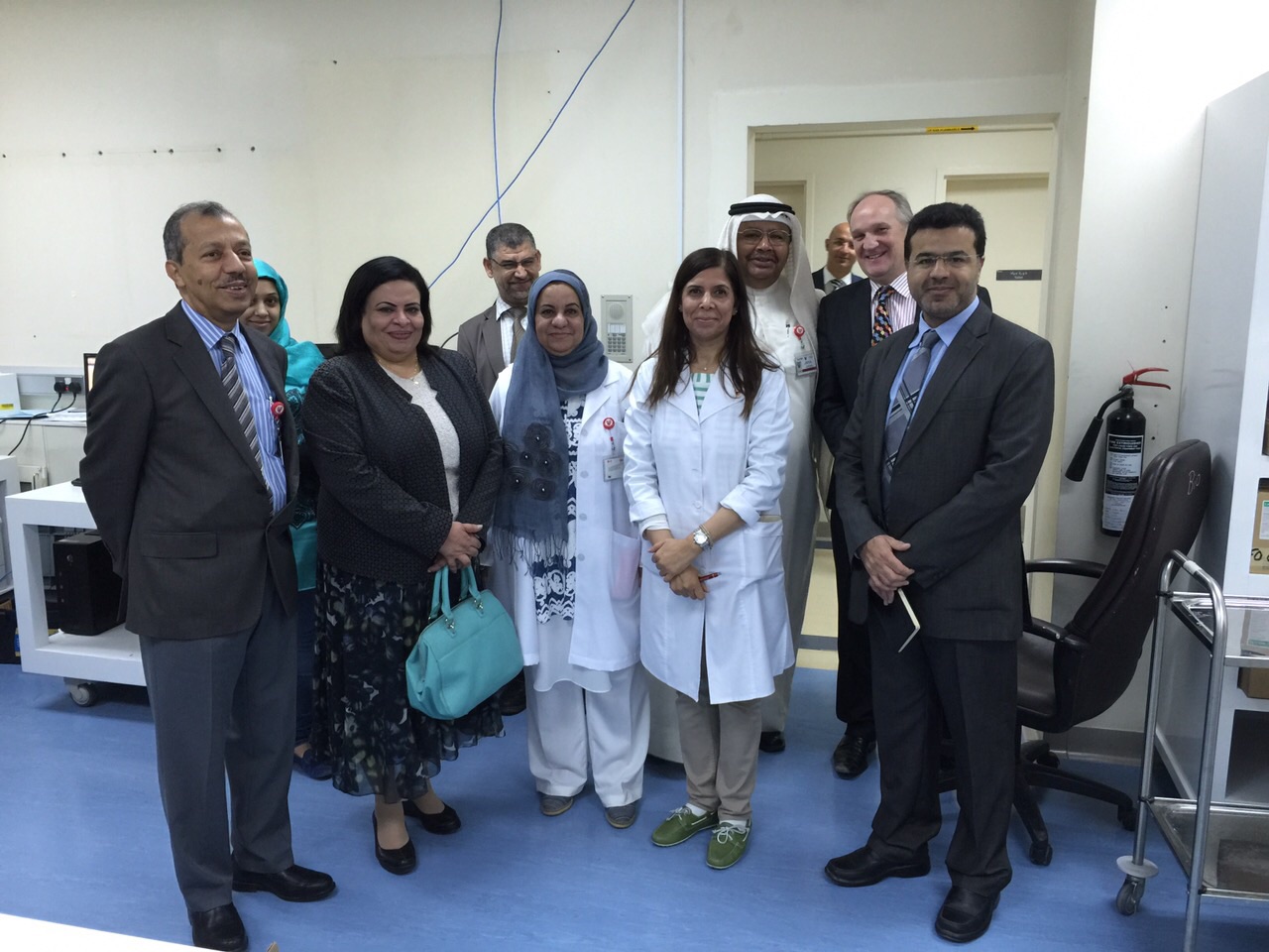 HE Undersecretary’s visit to Laboratory Department at Salmaniya Medical Complex 